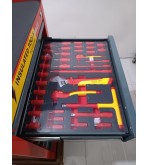 CARRO DE HERRAMIENTAS 07 CAJONES REDSTRIPE  CON HERRAMIENTAS AISLADAS 1000V       -         WURTH